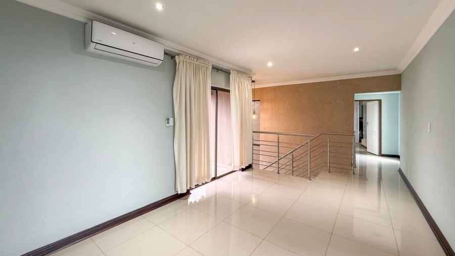 4 Bedroom Property for Sale in Birdwood Estate North West